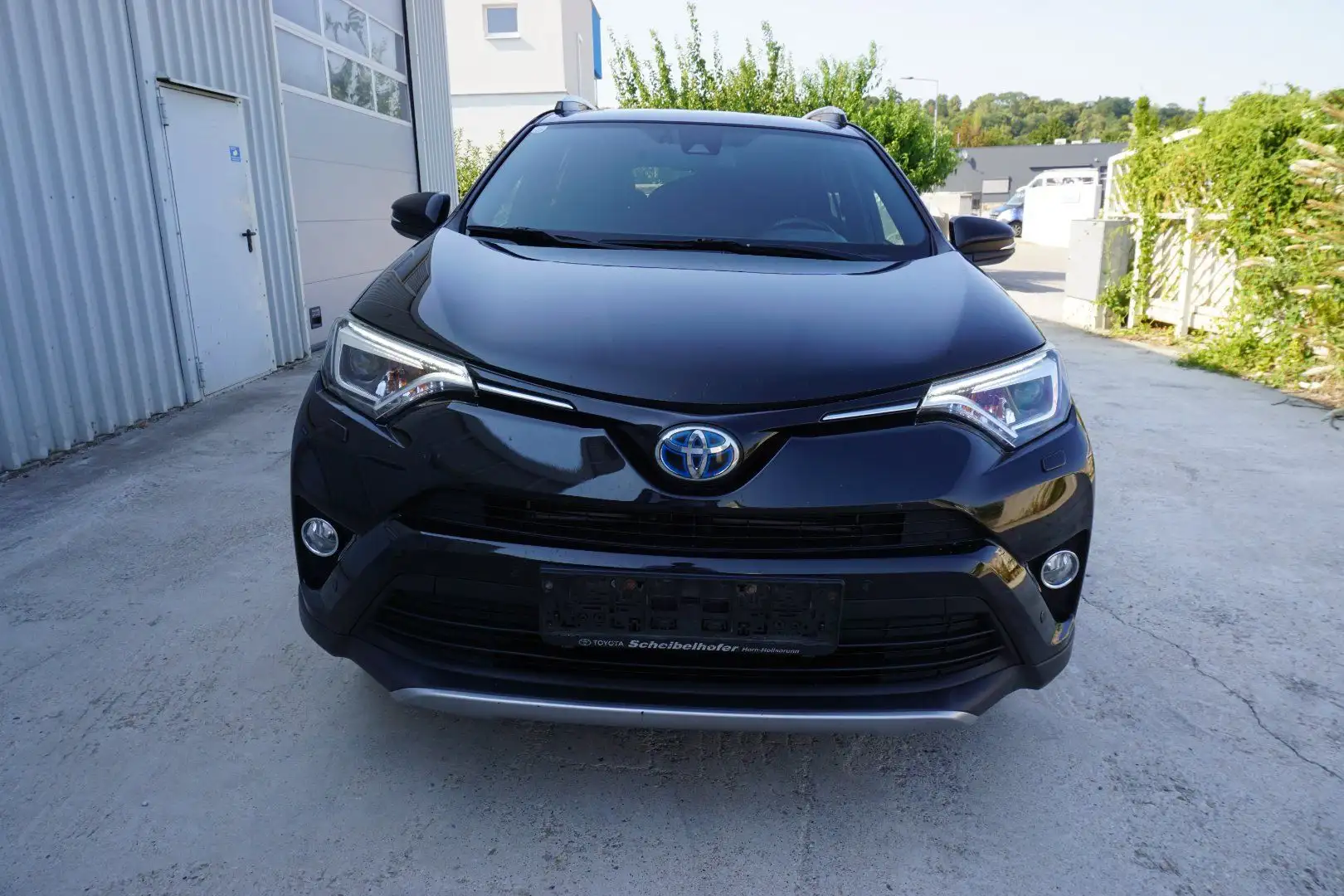 Toyota RAV 4 RAV4 2.5 VVT-i Hybrid Active Hybrid 4x4 Schwarz - 1