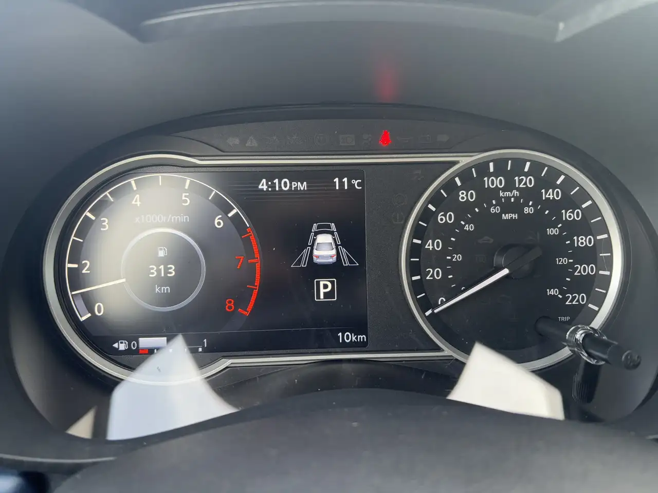 Nissan Versa снимка Nissan Versa