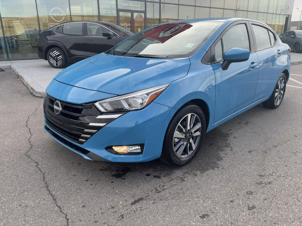 Nissan Versa снимка Nissan Versa