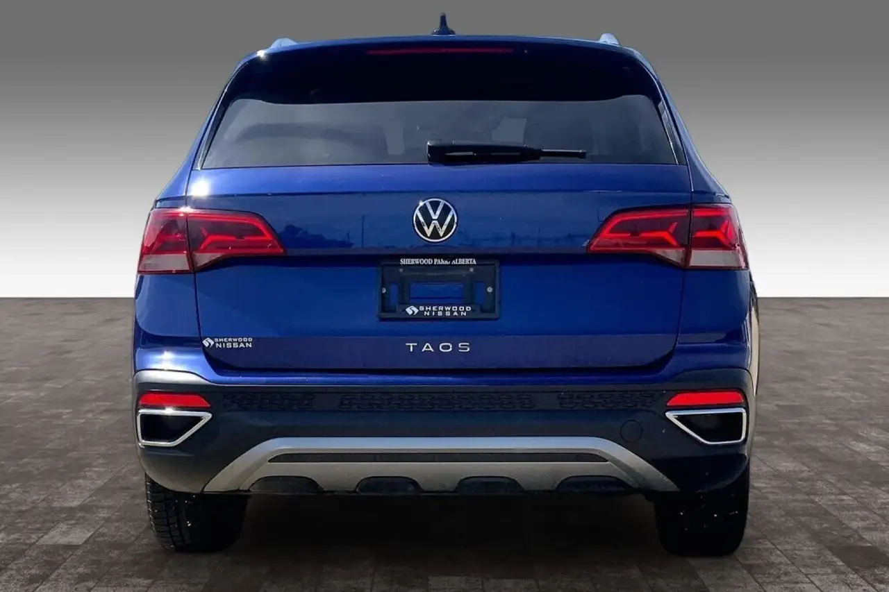Volkswagen Taos photo Volkswagen Taos