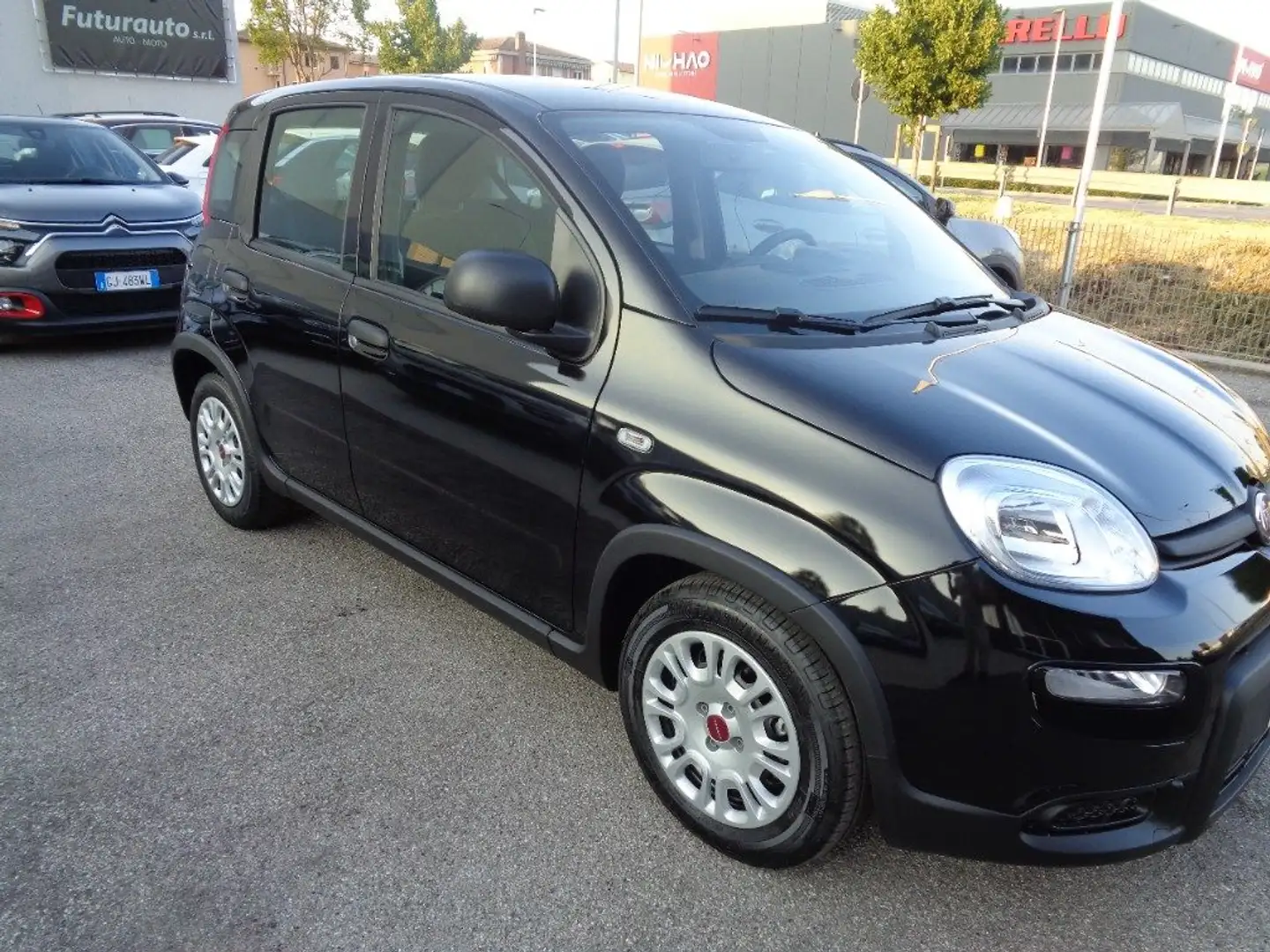 Fiat Panda 1.0 FireFly S&S Hybrid Nero - 2