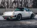 Porsche 911 Carrera 3.2 / Grand Prix White / Service Documents Weiß - thumbnail 4