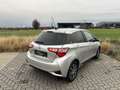Toyota Yaris Yaris Hybrid 1.5i VVT-i Y20 E-CVT - Carnet complet Gris - thumbnail 4