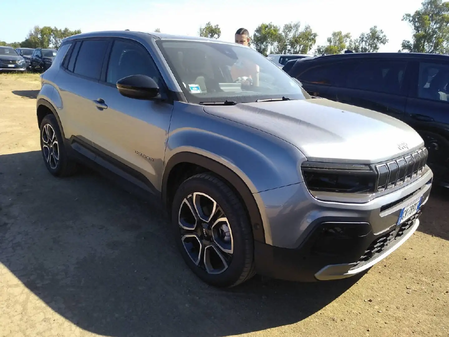 Jeep Avenger Full-Electric Summit Grigio - 2