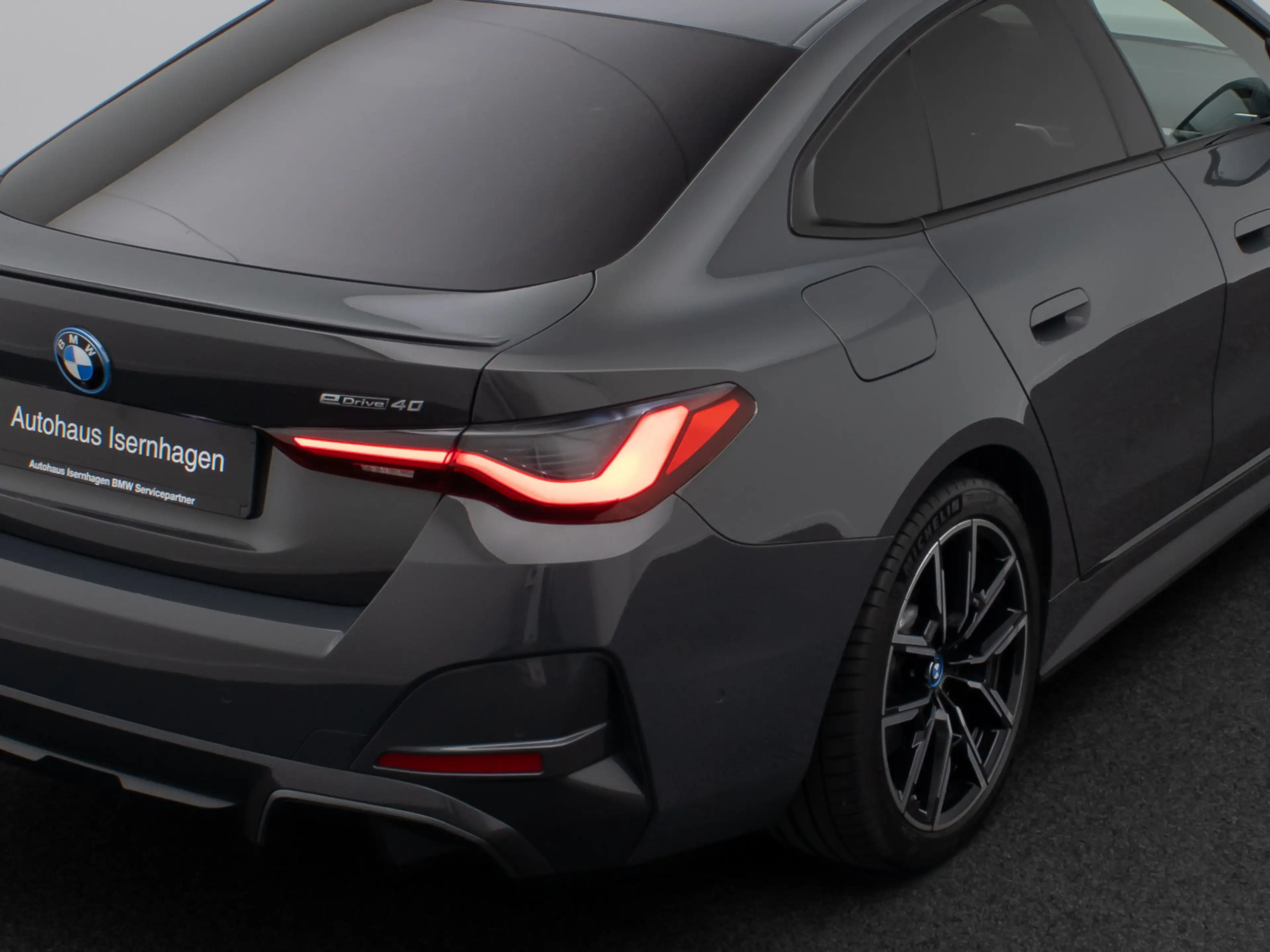 BMW i4 GC M Sport H K Kamera HUD DAB GSD 19Zoll — photo 15