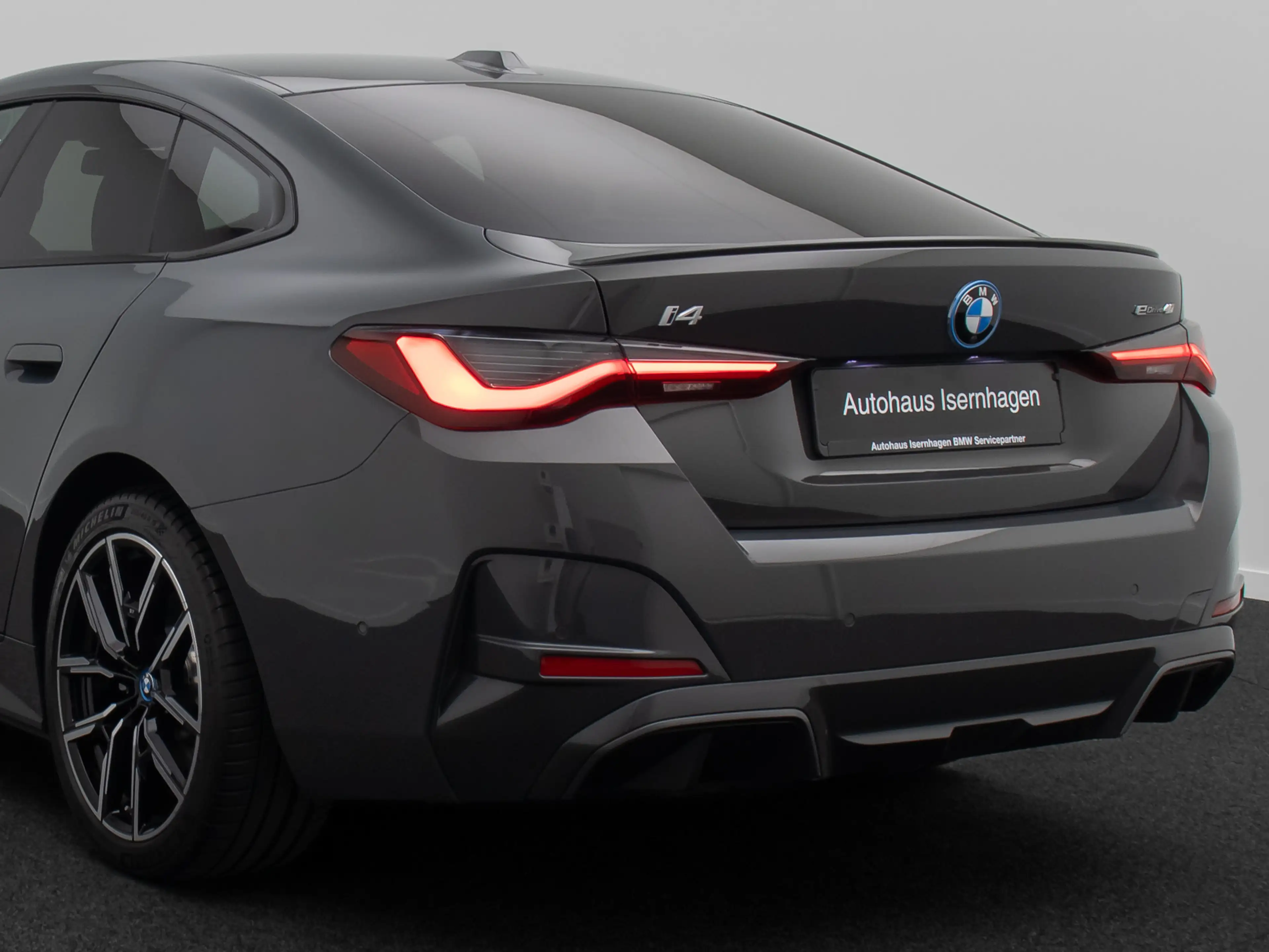 BMW i4 GC M Sport H K Kamera HUD DAB GSD 19Zoll — photo 16