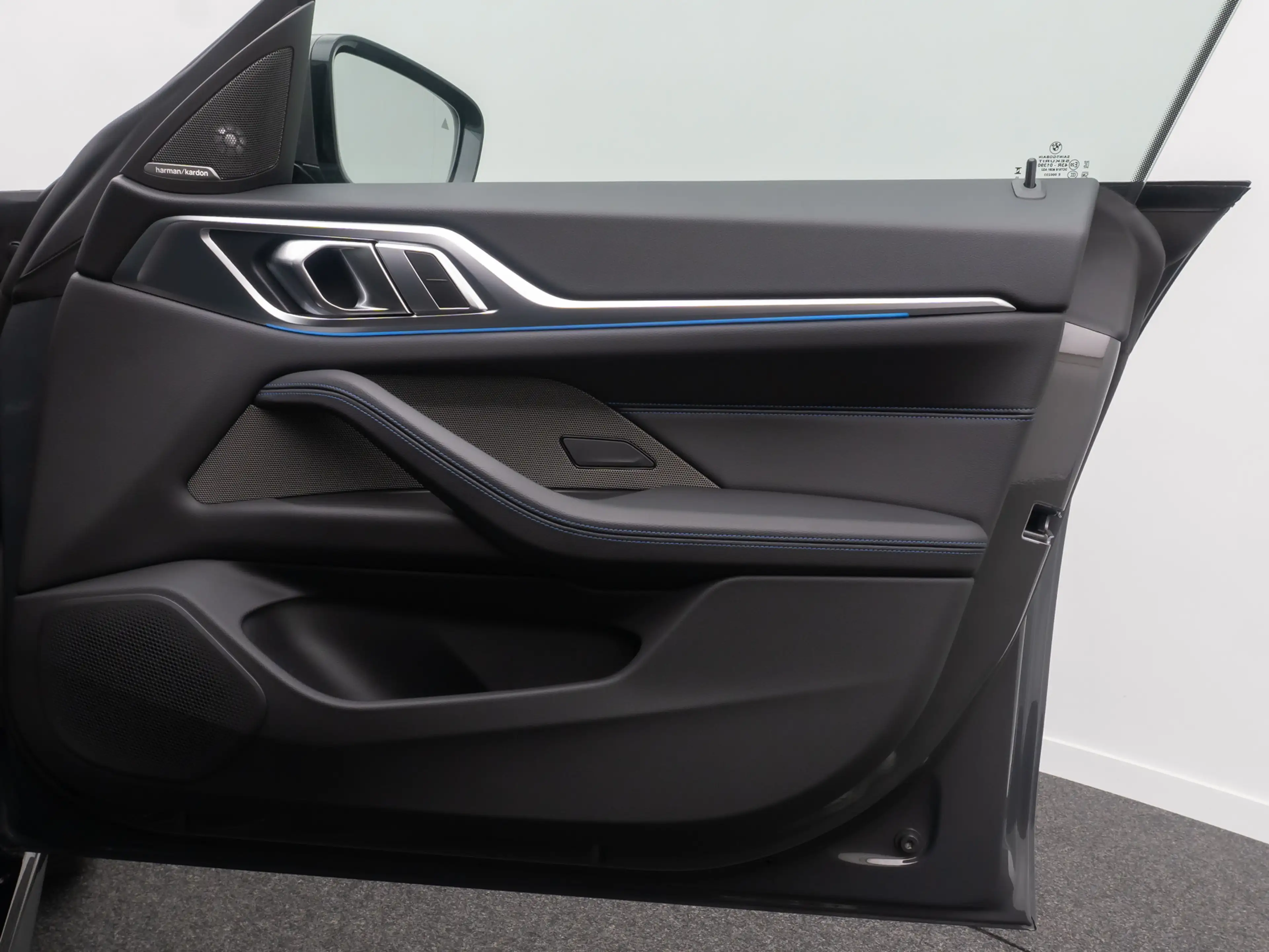 BMW i4 GC M Sport H K Kamera HUD DAB GSD 19Zoll — photo 31