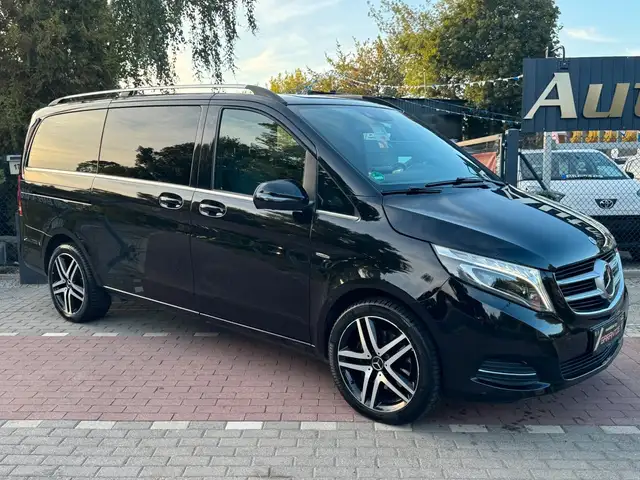 Mercedes-Benz V 250