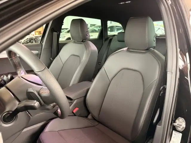 CUPRA Leon view 12