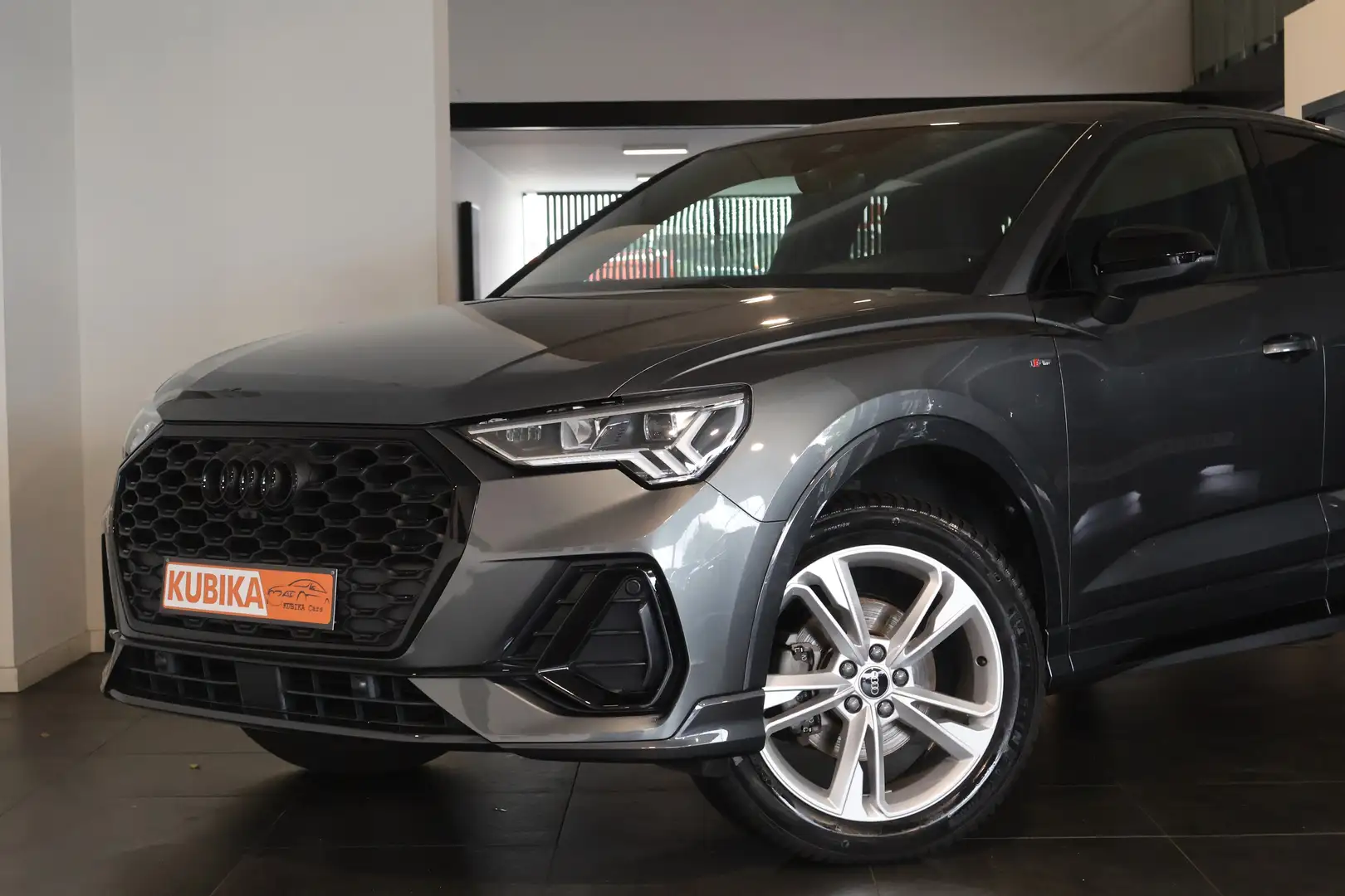 Audi Q3 35 TFSI Sportback S line ACC 360° DodeH 12M* Grey - 2