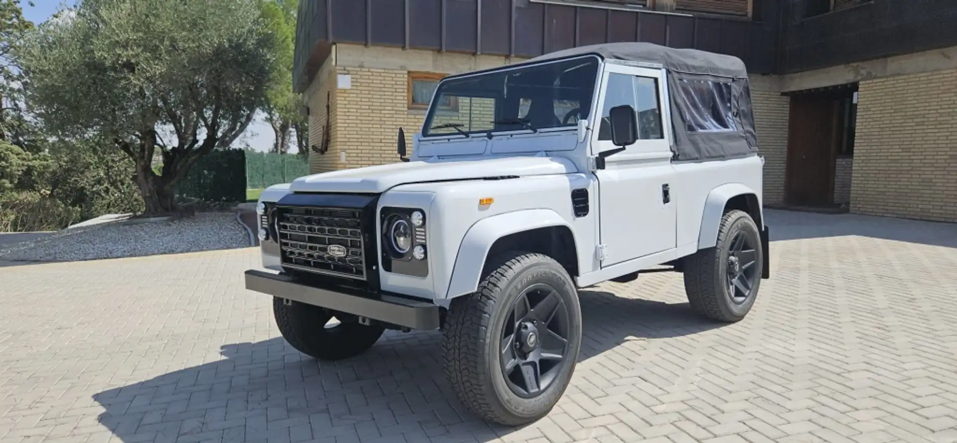 Land Rover Defender 90 TDI Techo Lona Gris - 1