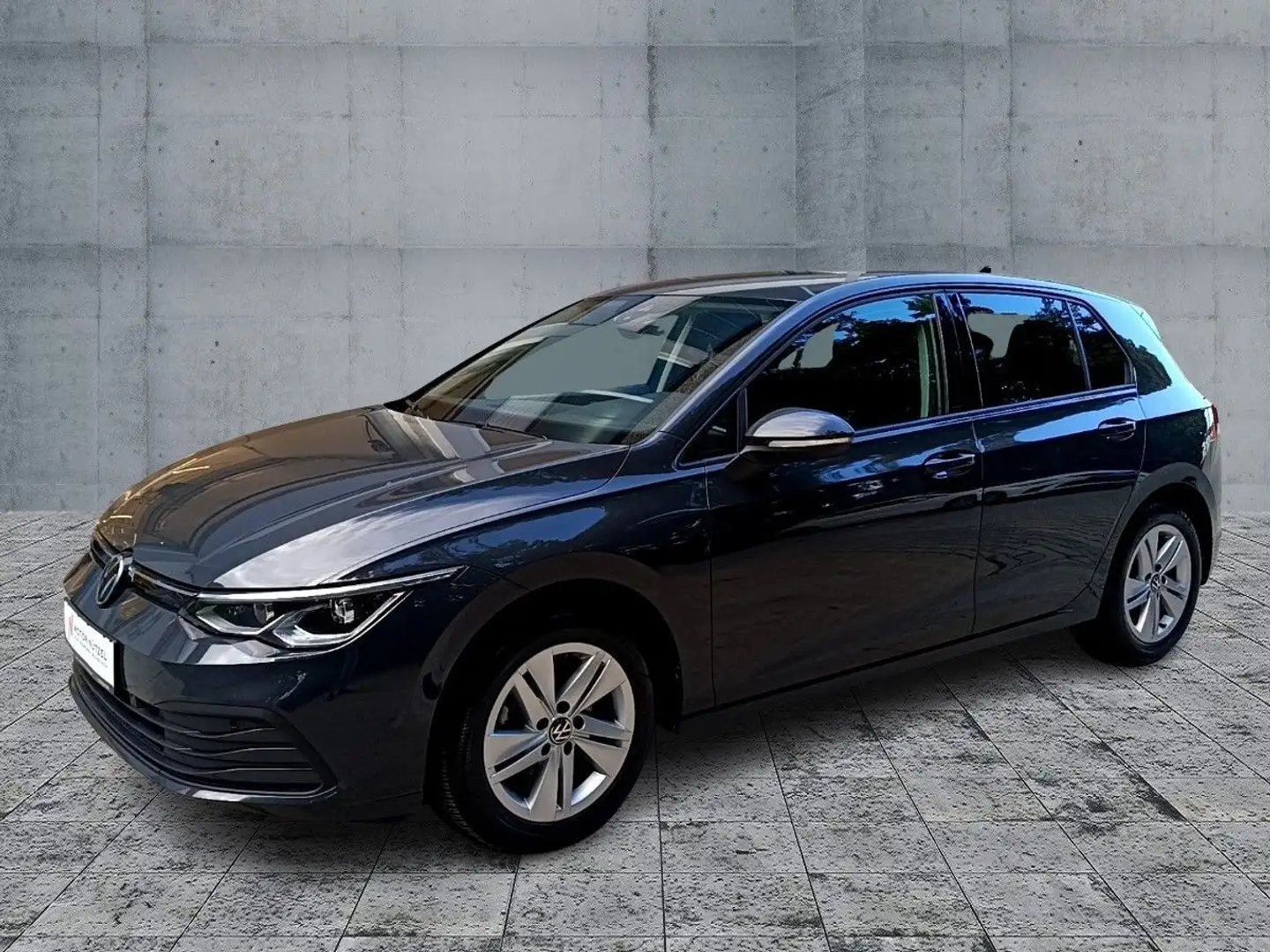 Volkswagen Golf VIII 1.5 TSI LIFE LEDplus+NAVI+ACC+SHZ+RFK Grau - 2