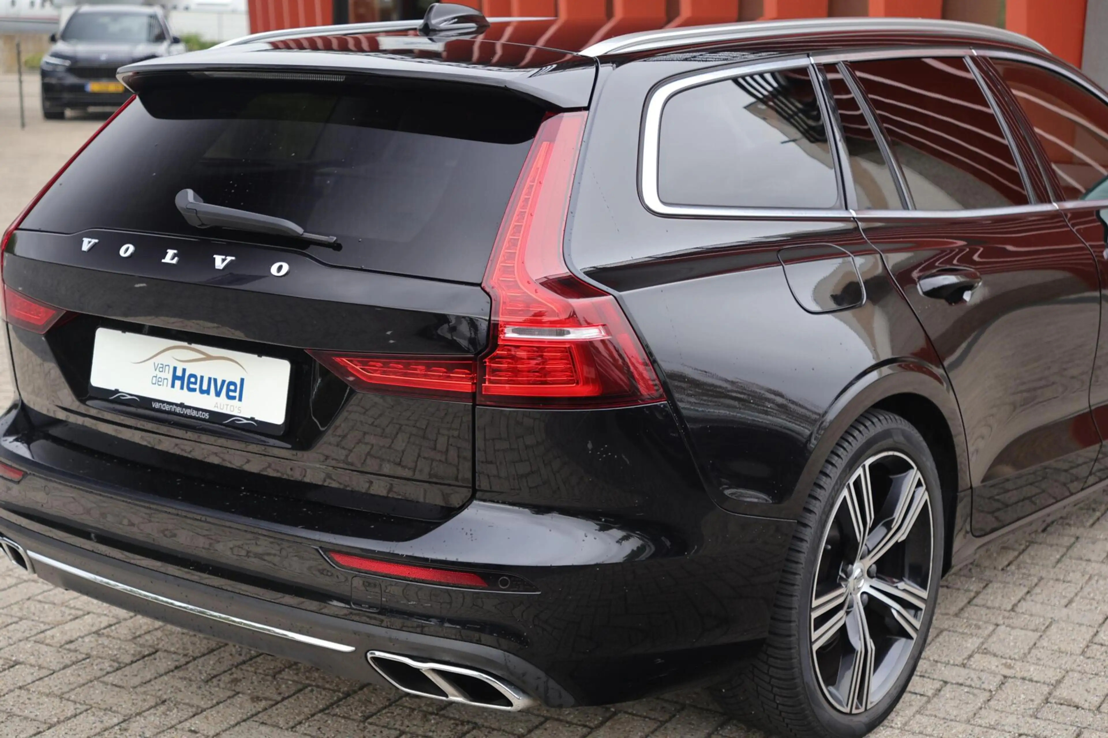 Volvo V60 T4 Inscription | Stoelverwarming | Trekhaak | Lede — photo 11