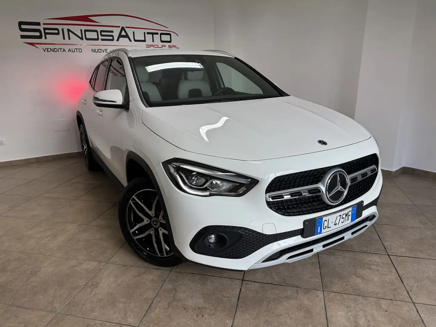 Mercedes-Benz GLA 180 d Sport LUCI AMBIENTE auto - 1