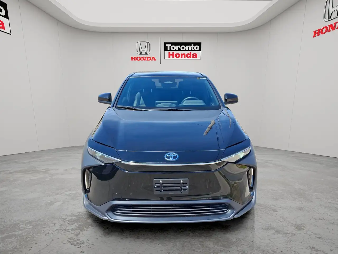 Toyota bZ4X снимка Toyota bZ4X