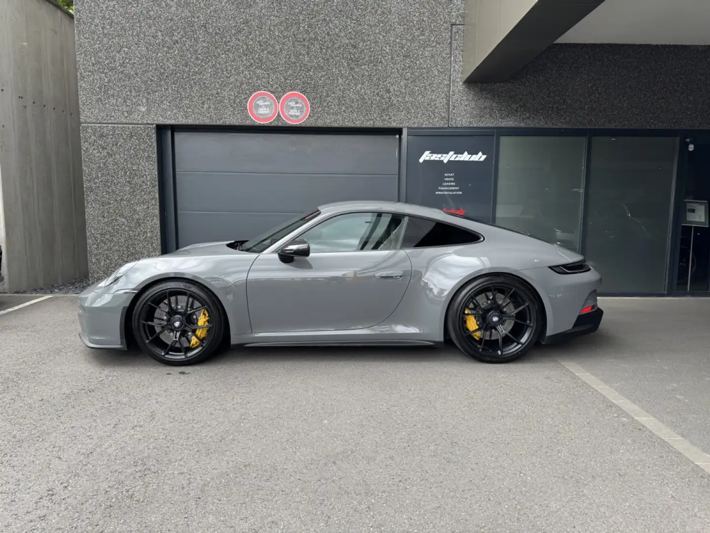 Porsche 992 GT3 TOURING Grau - 2