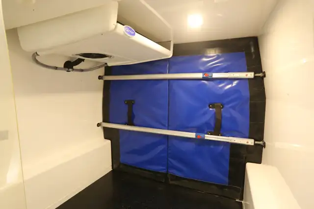 Ford Transit Custom view 7