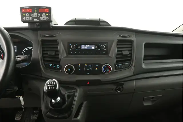 Ford Transit Custom view 13