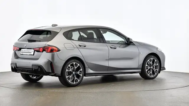 BMW M view 6