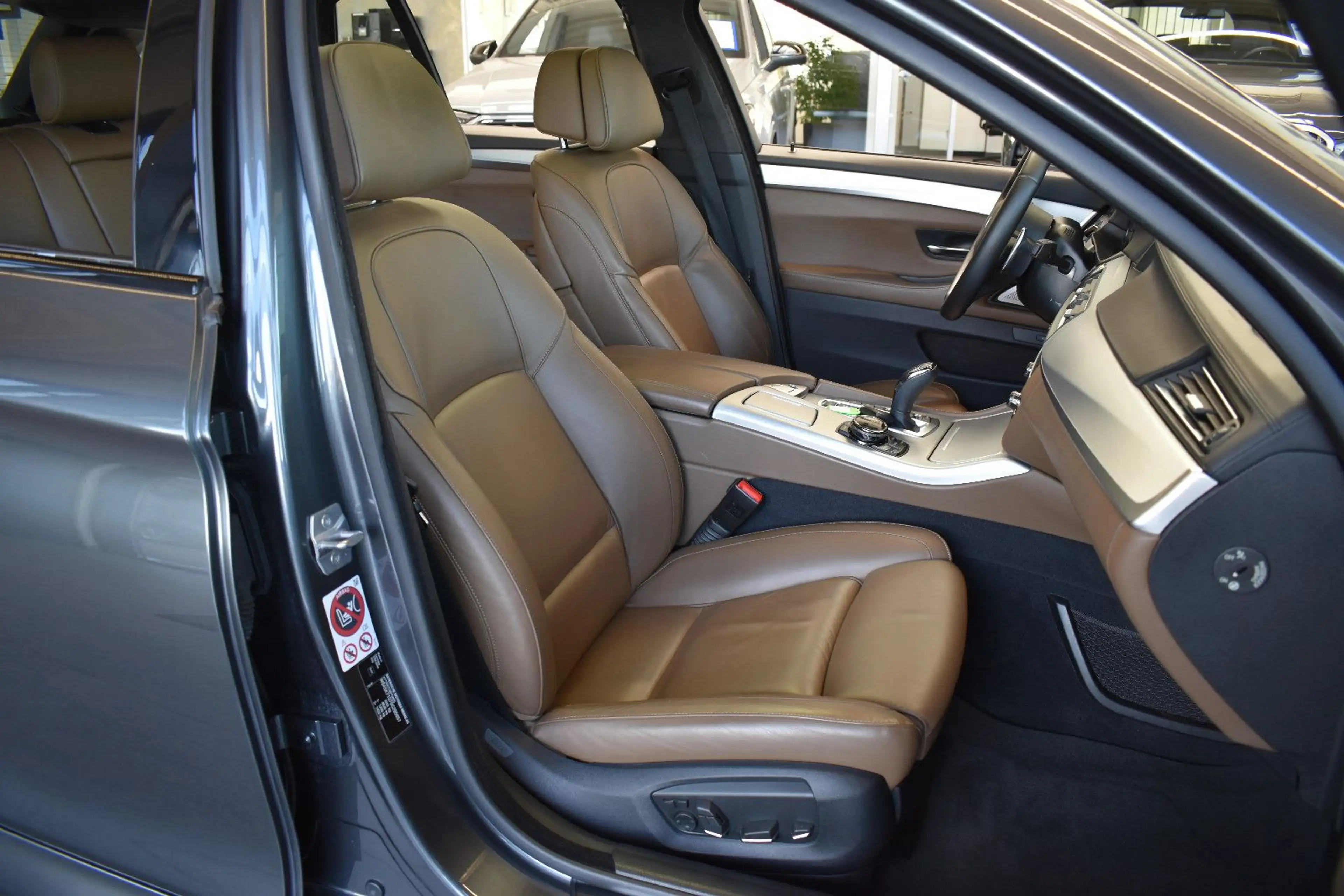 BMW 535 d Tour. xDrive Aut. M-Sport LED~B&O~SoftClose — photo 9
