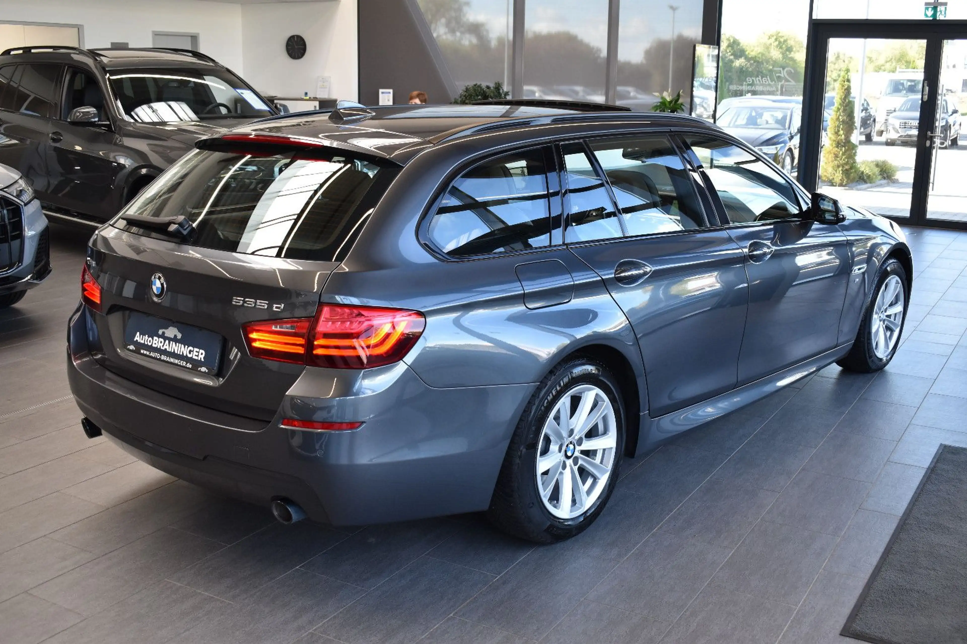 BMW 535 d Tour. xDrive Aut. M-Sport LED~B&O~SoftClose — photo 2