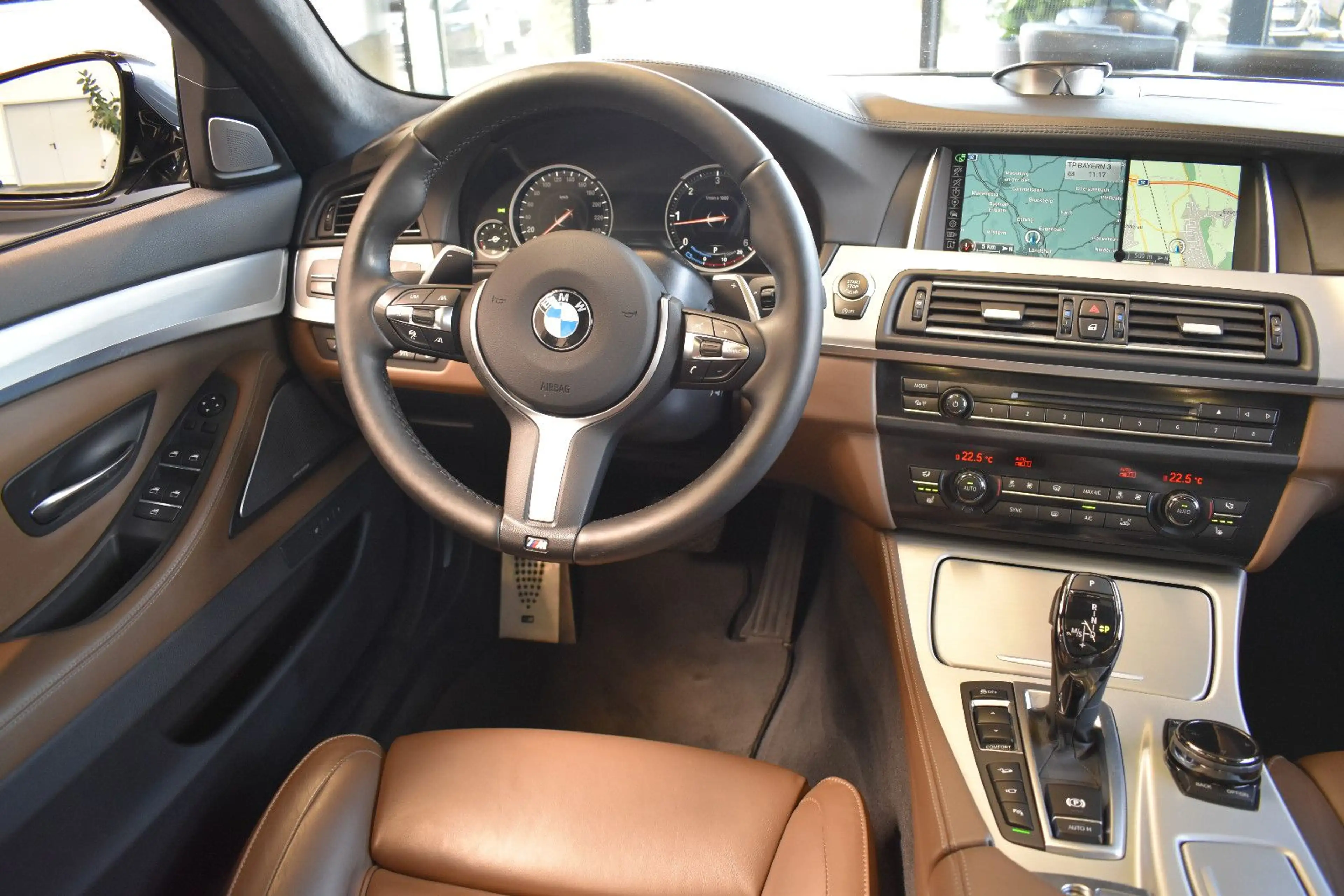 BMW 535 d Tour. xDrive Aut. M-Sport LED~B&O~SoftClose — photo 10