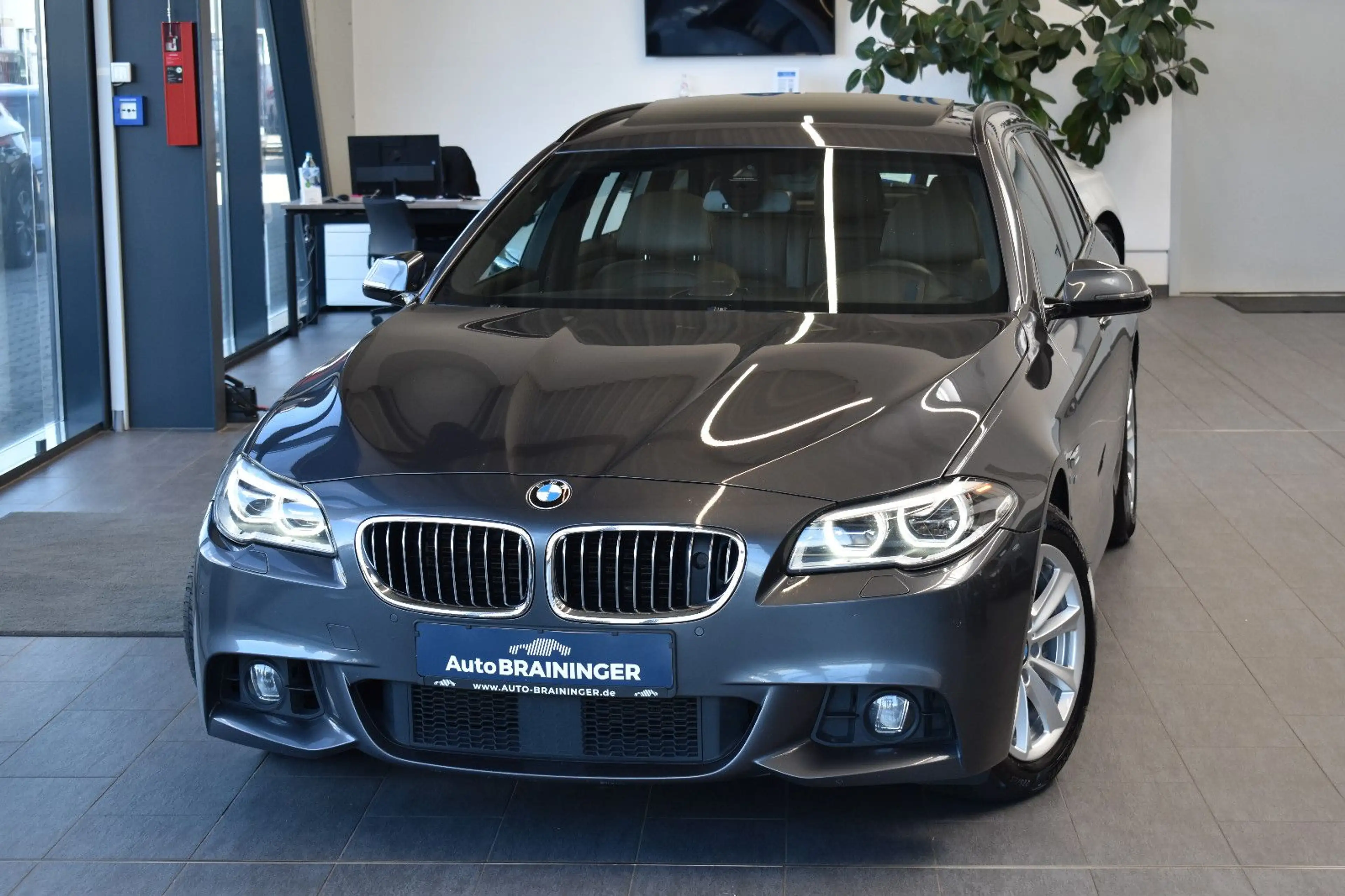 BMW 535 d Tour. xDrive Aut. M-Sport LED~B&O~SoftClose