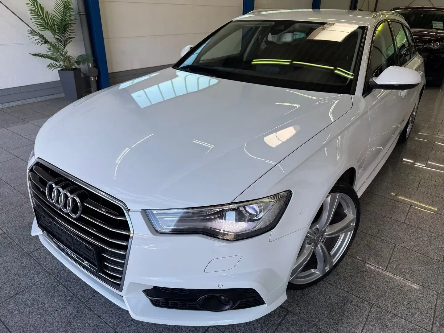 Audi A6 2.0 TDI*QUATTRO*BI-XEN*NAV*BOSE*ACC*LANE*SIDE Blanc - 1