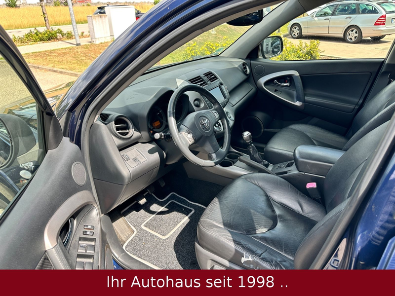 Toyota RAV 4 RAV4 Executive *LEDER/SHZ/NAVI/RKAM/GSD* — photo 14
