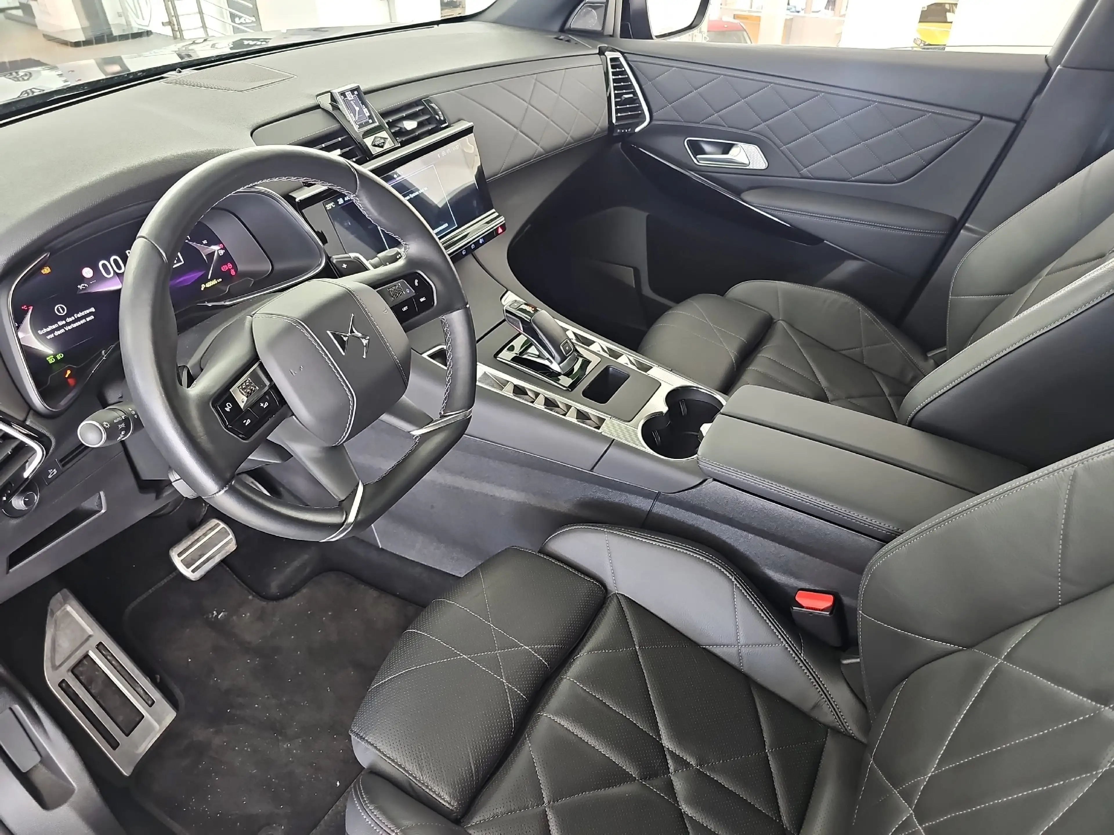DS Automobiles DS 7 1.5 BlueHDi 130 S&S Rivoli SITZHEIZUNG*LEDER — photo 8