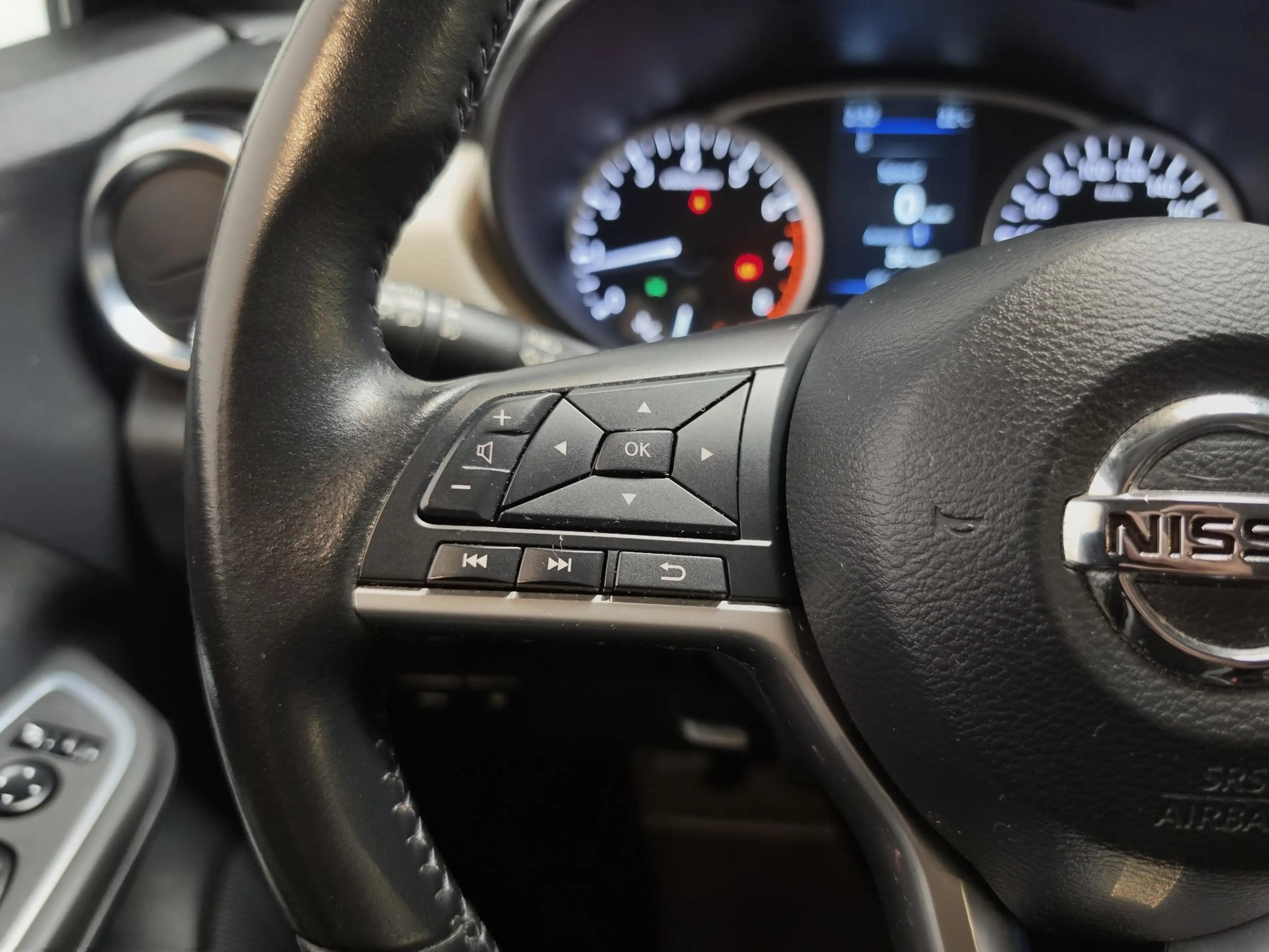 Nissan Micra 1.0 IG-T N-Connecta - Apple Carplay/ Android Auto — photo 15