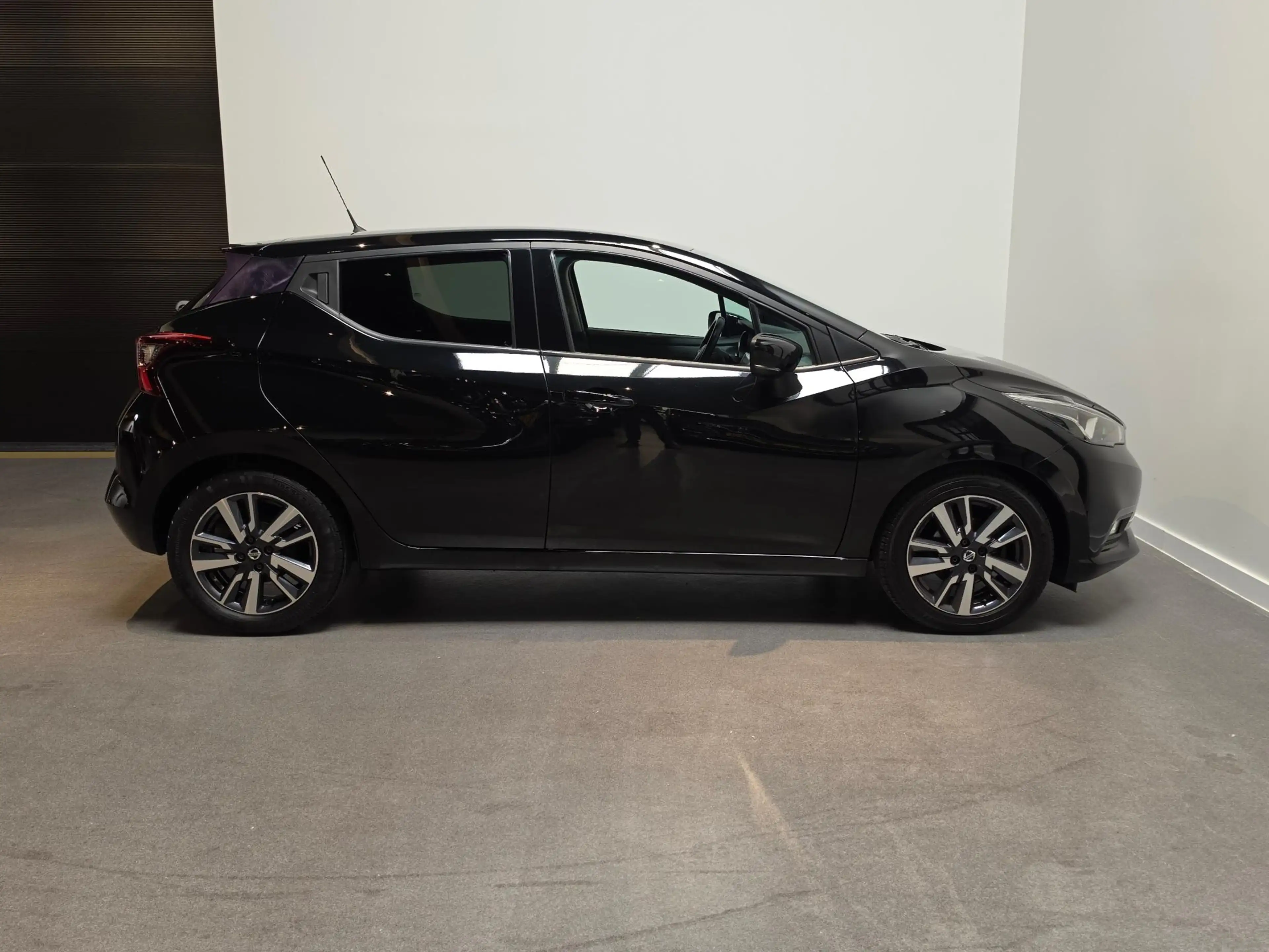 Nissan Micra 1.0 IG-T N-Connecta - Apple Carplay/ Android Auto — photo 4