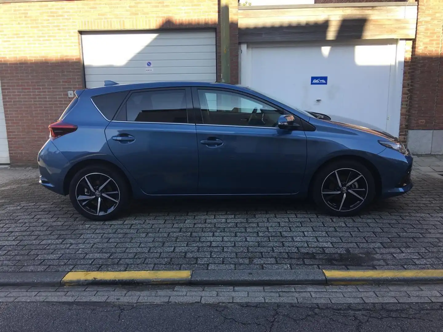 Toyota Auris Auris 1.2 Turbo Comfort Bleu - 2