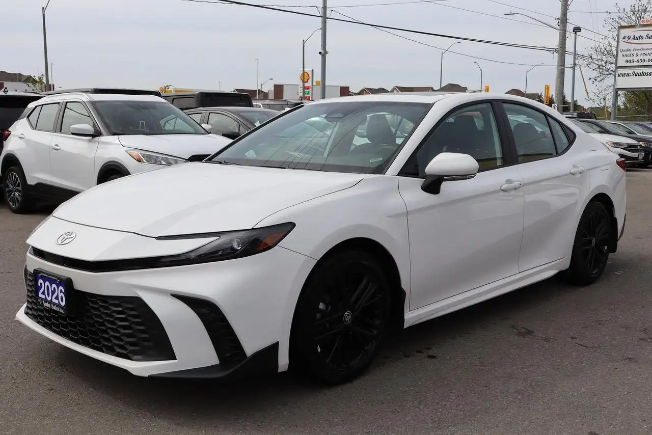 Toyota Camry снимка Toyota Camry