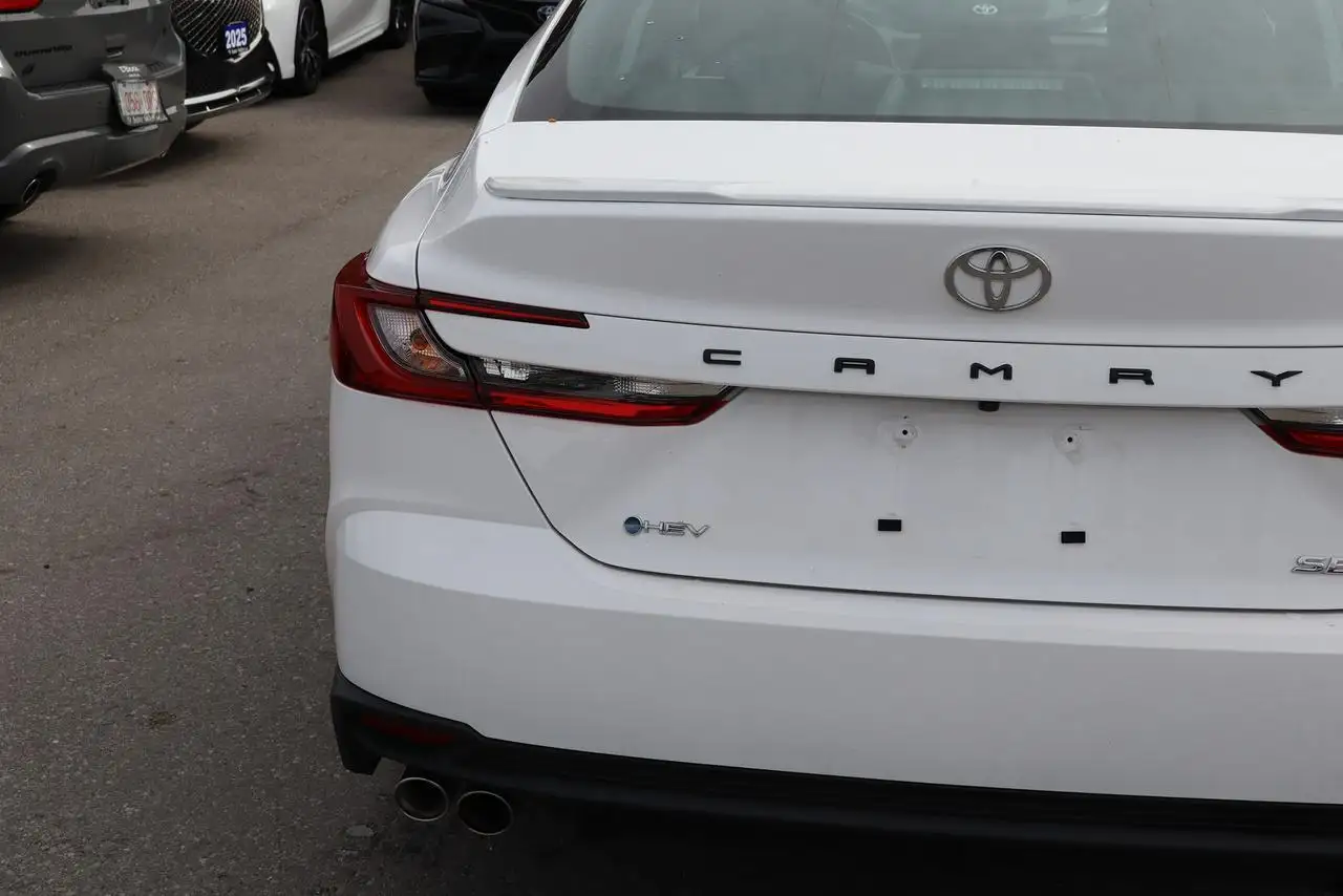 Toyota Camry снимка Toyota Camry