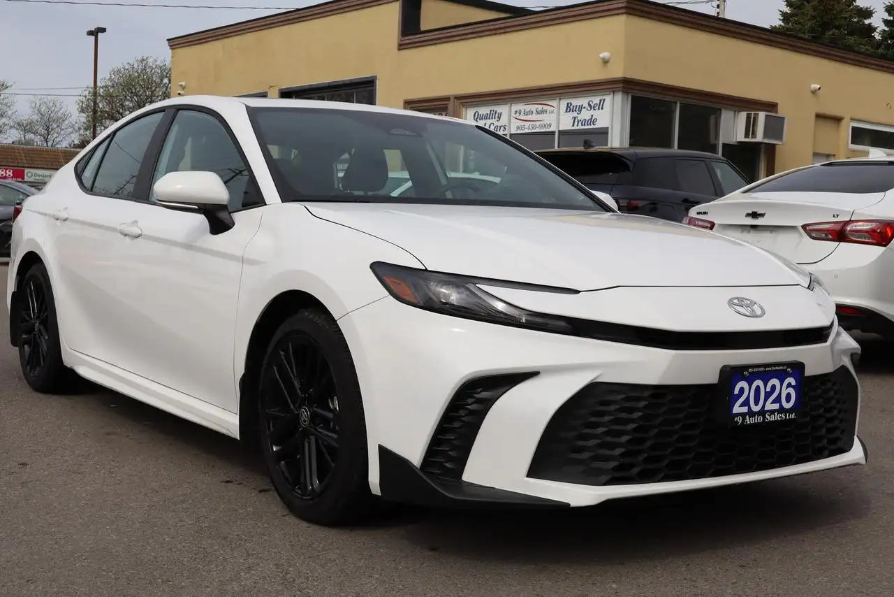Toyota Camry снимка Toyota Camry