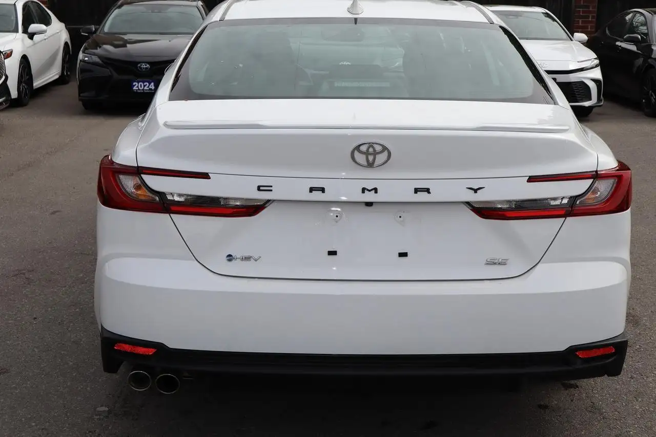 Toyota Camry снимка Toyota Camry