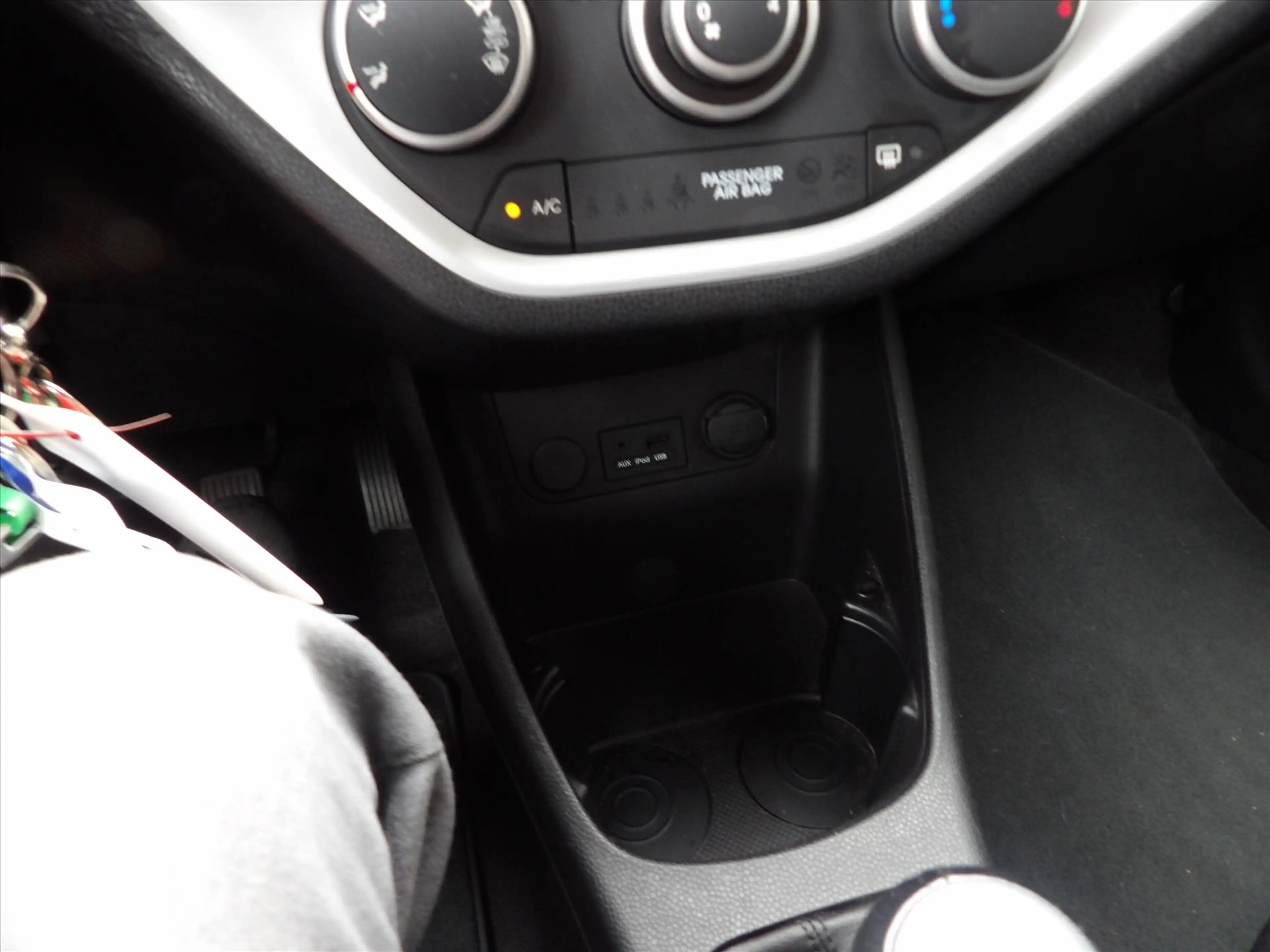 Kia Picanto 1.0i BusinessLine Airco Org. Ned. — photo 28