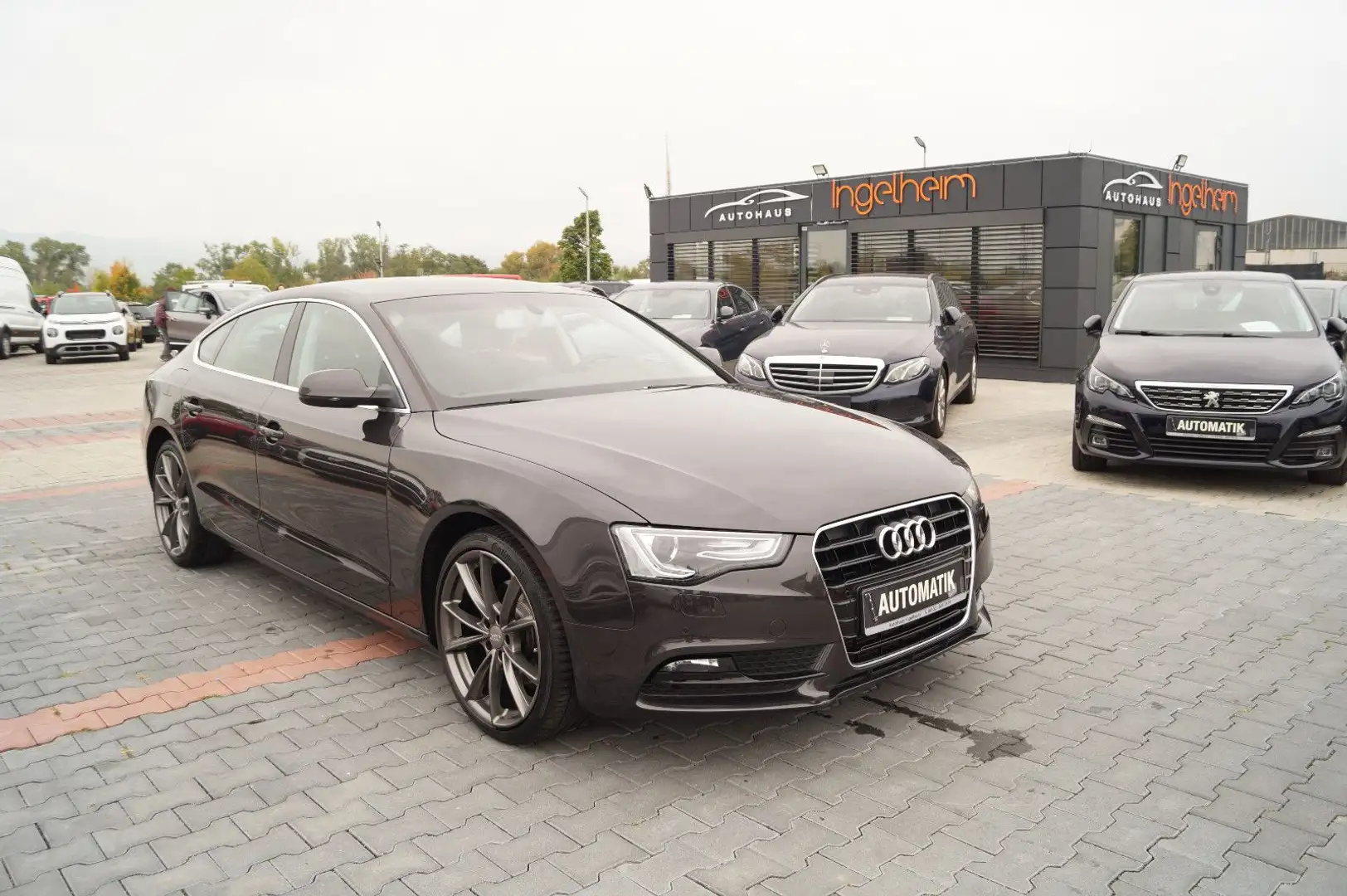 Audi A5 Sportback 1.8 TFSI AUTOMATIK  PDC Bi-Xen Grau - 1