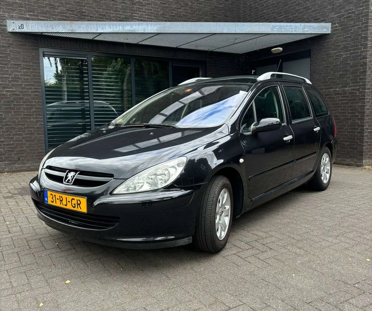 Peugeot 307 307 1.6 16V Premium - LEES OMSCHRIJVING Zwart - 1