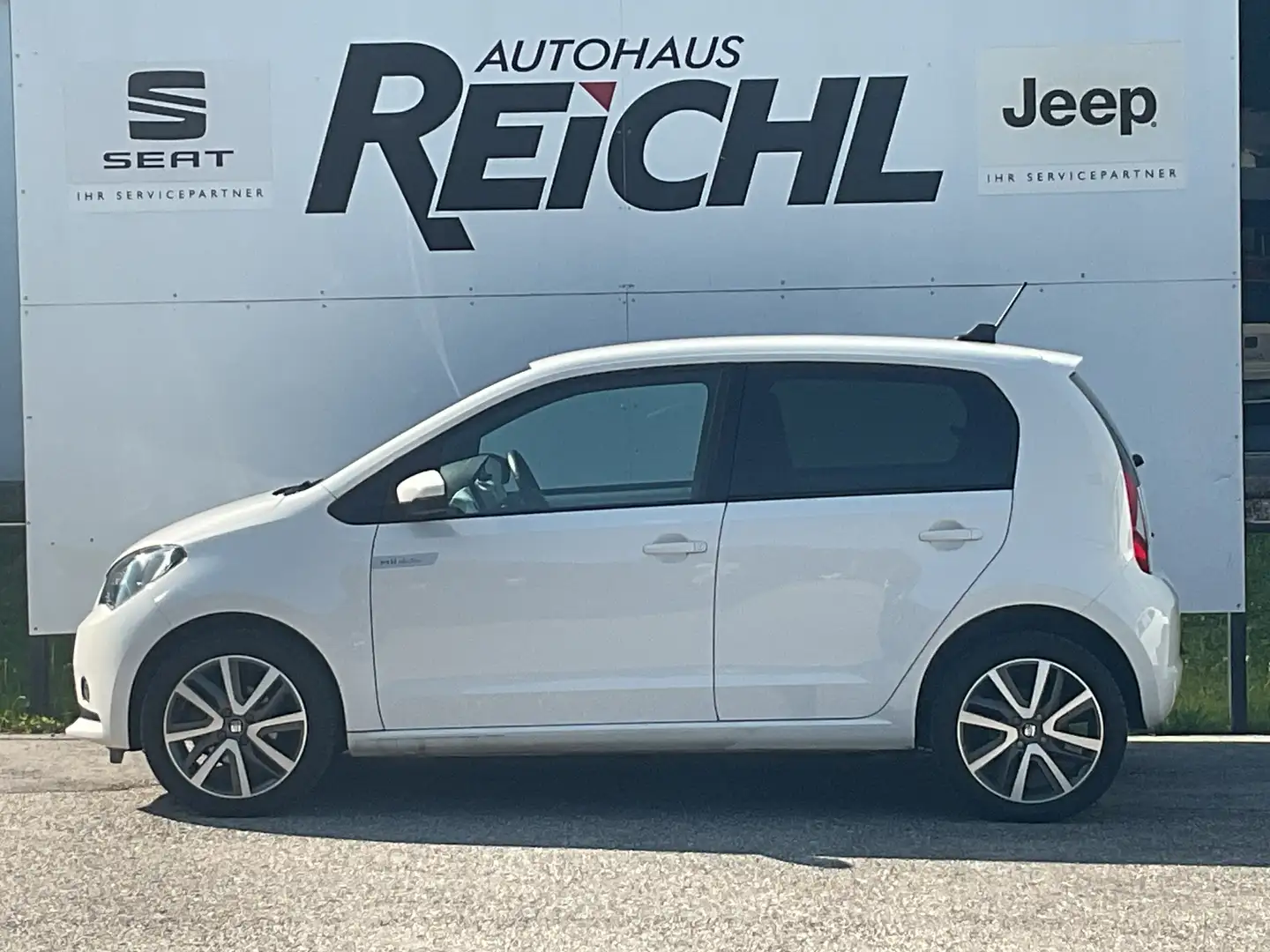 SEAT Mii electric PLUS Weiß - 1