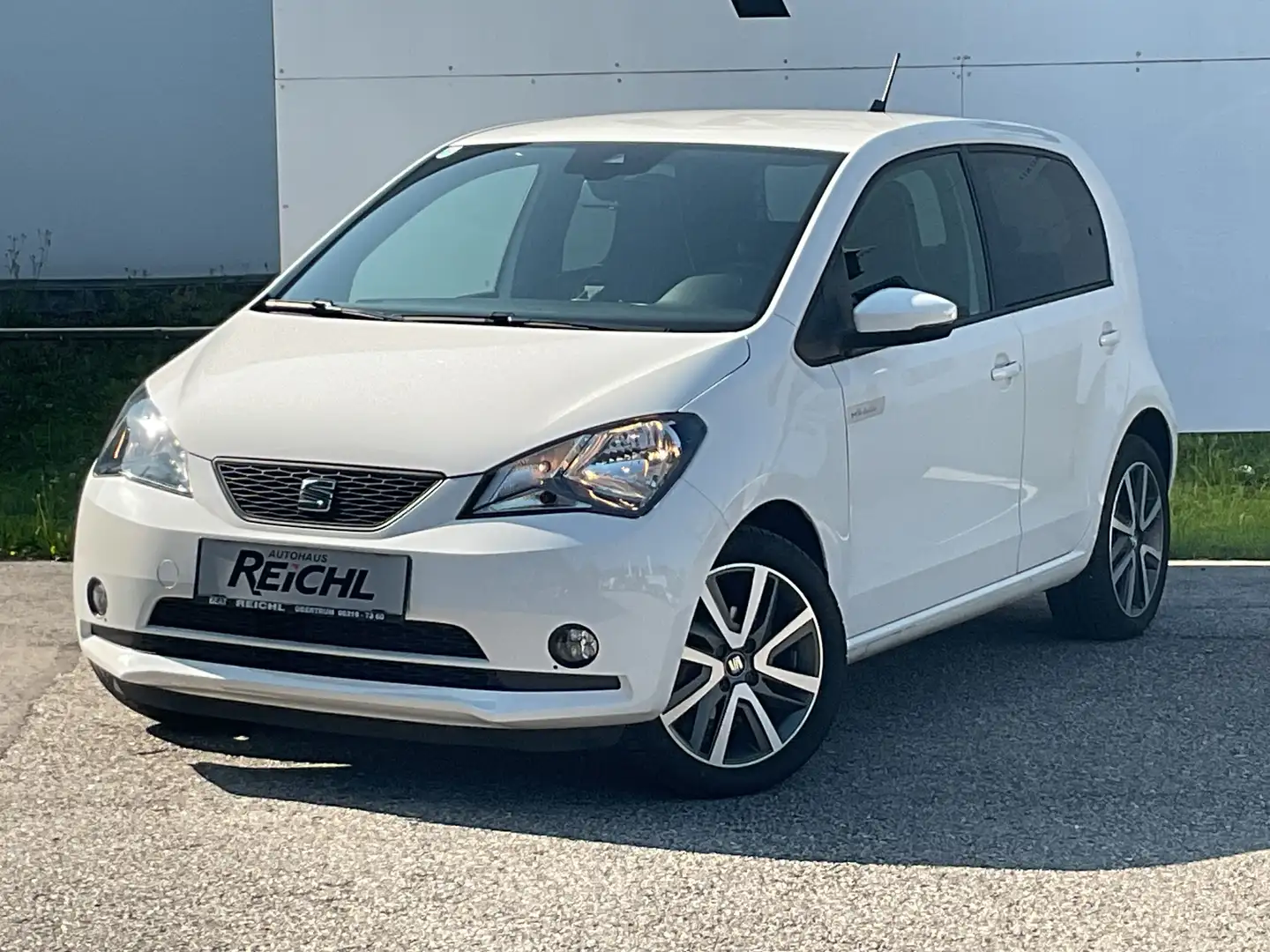 SEAT Mii electric PLUS Weiß - 2