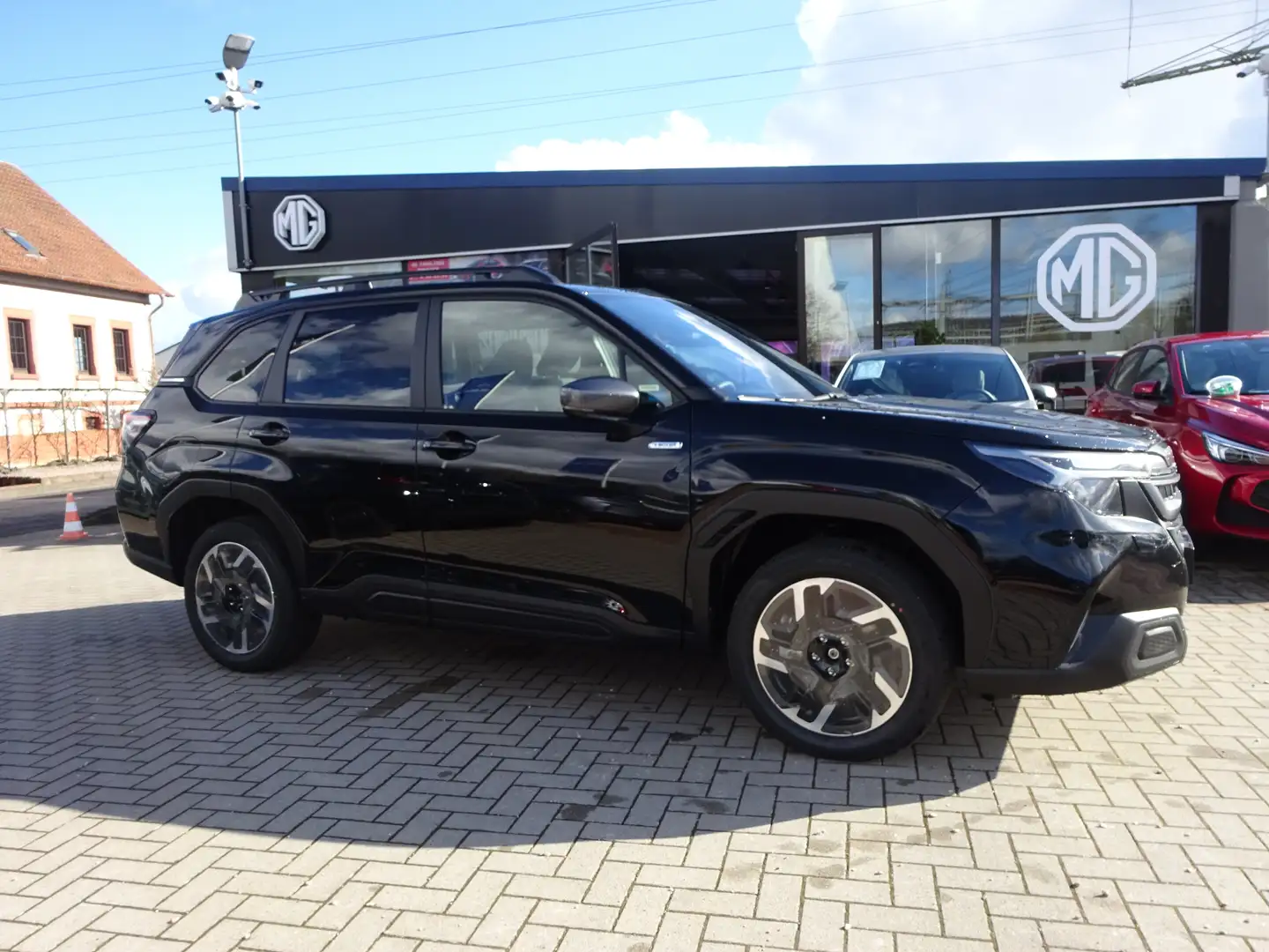 Subaru Forester 2.0ie Exclusive Schwarz - 2