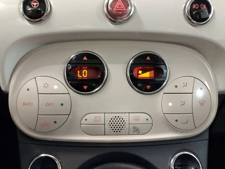 Fiat 500 1.2 Lounge 2017, foto 19