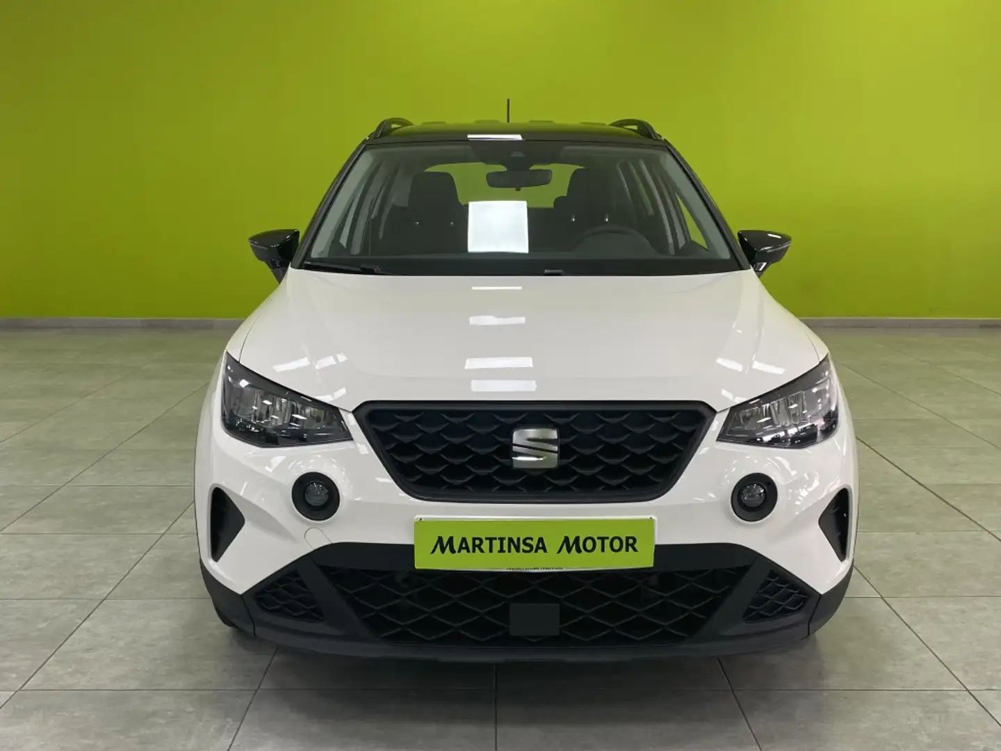 SEAT Arona 1.0 TSI S&S Reference 95 Wit - 2