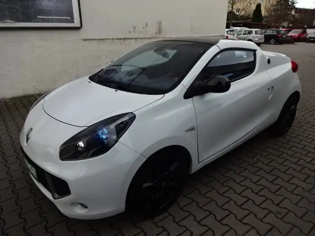 Renault Wind Night