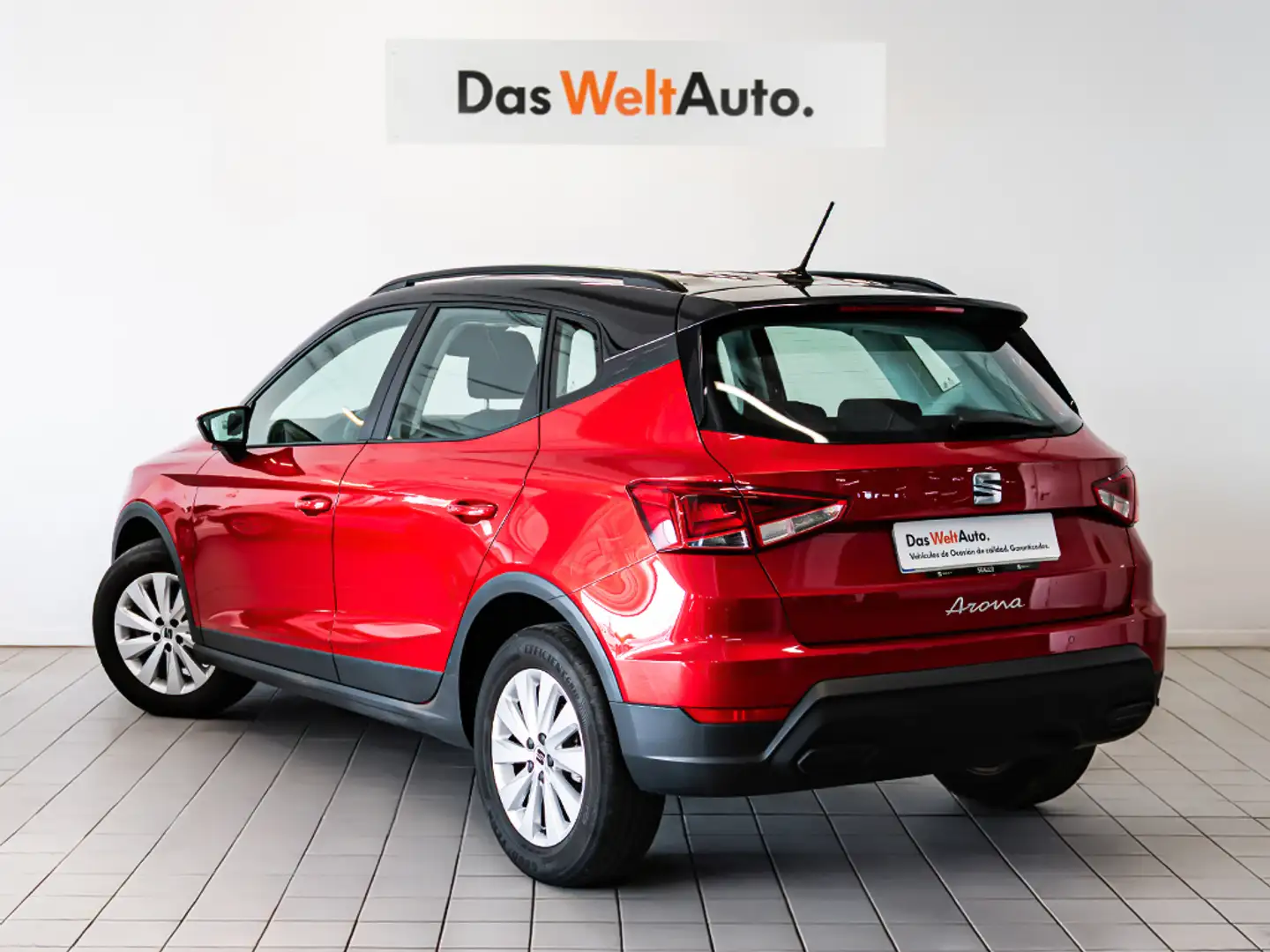 SEAT Arona 1.0 TSI S&S Style DSG7 XM 115 Rojo - 2