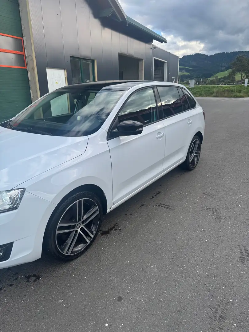 Skoda Rapid/Spaceback Rapid Spaceback 1,2 TSI Sport Sport - 1
