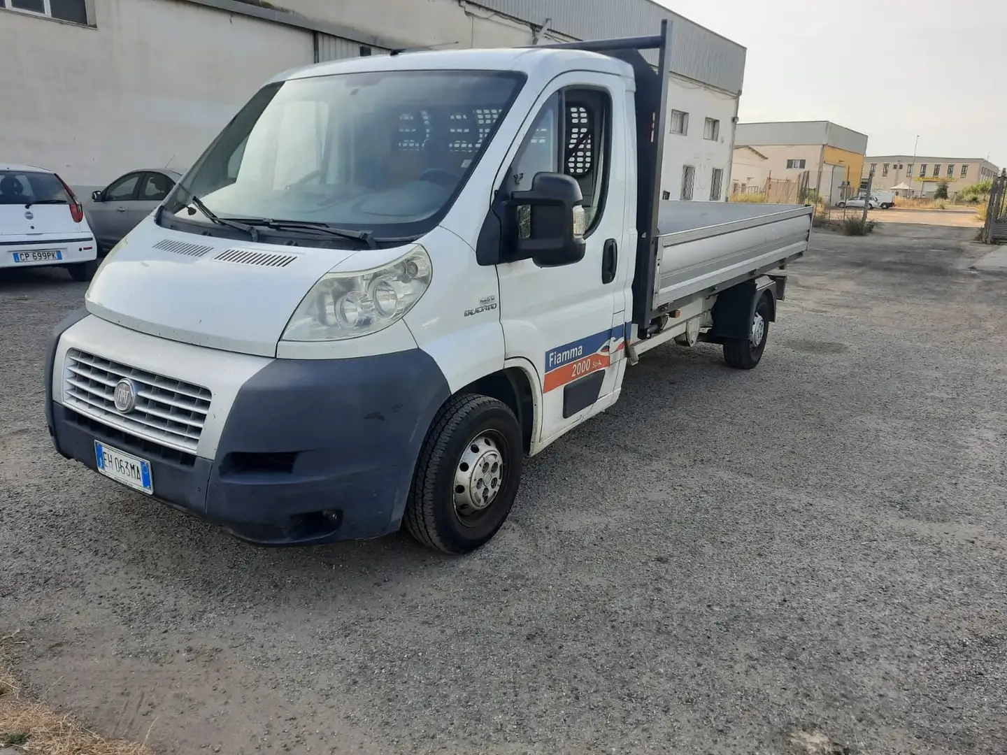 Fiat Ducato Cassonato 2.3 MTJ 120 cv DIESEL Blanco - 2