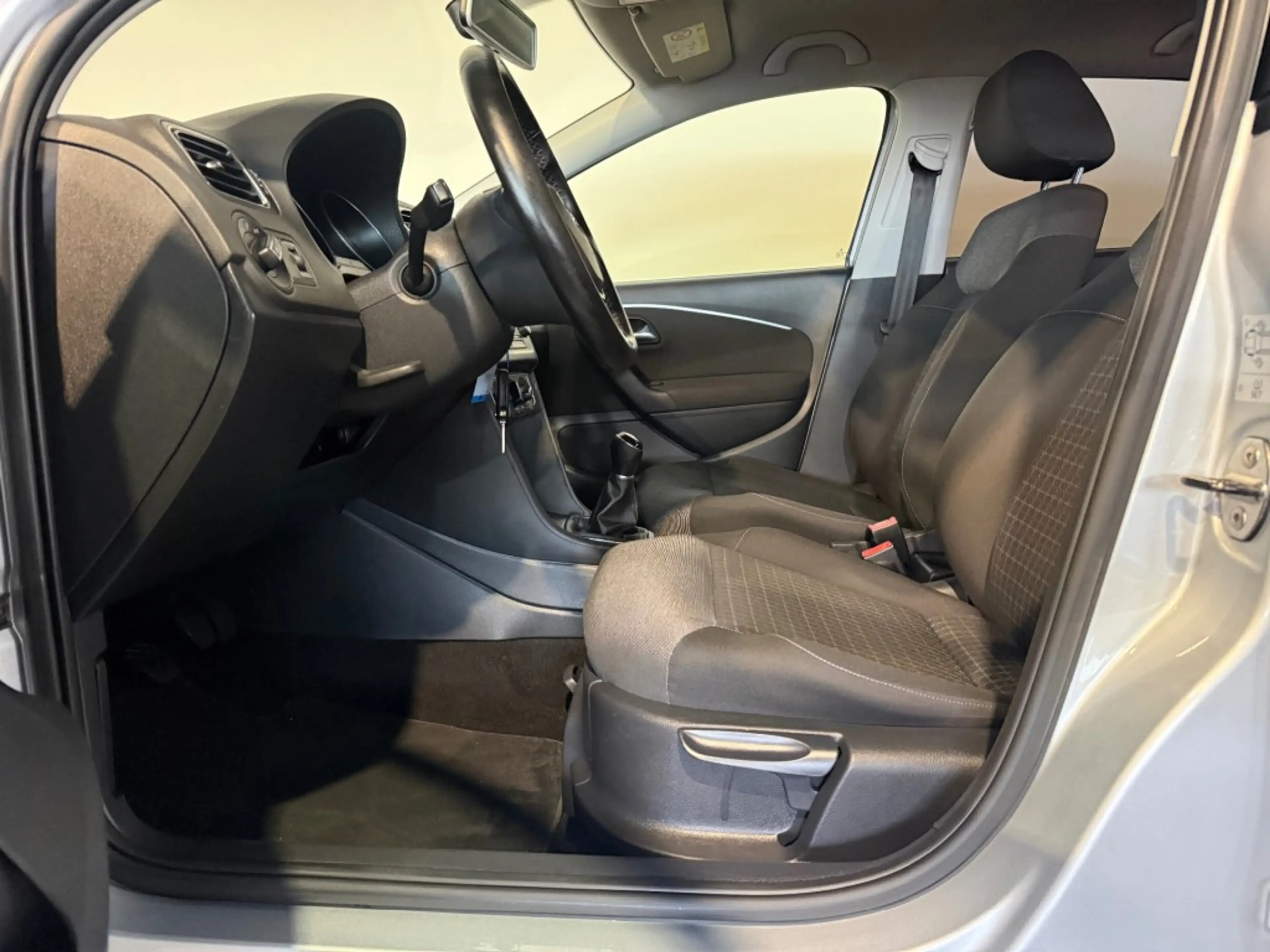 Volkswagen Polo 1.2 TSI HIGHLINE l AIRCO l 5DRS l ELEK RAMEN l CRU — photo 13